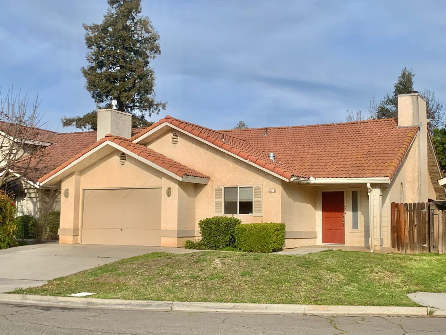 N Barton Ave, Fresno, CA 93720