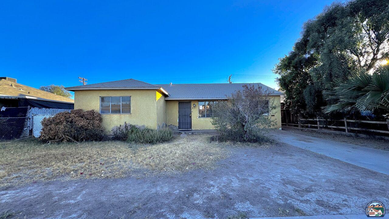 Scott Ave, El Centro, CA 92243