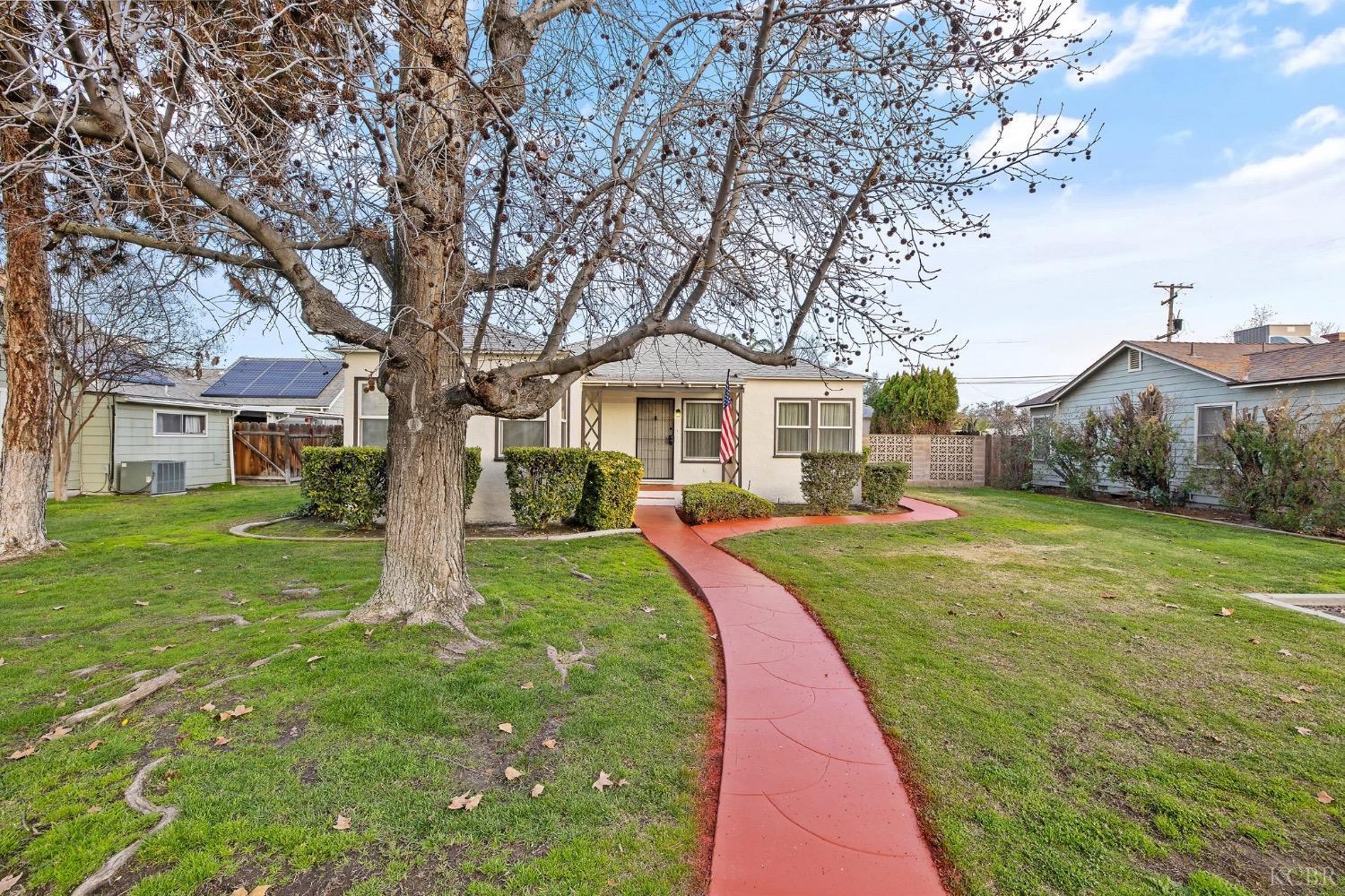 Josephine Ave, Corcoran, CA 93212