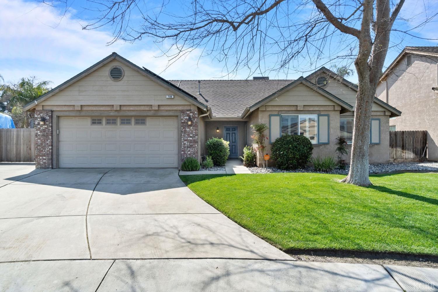 W Millbrook St, Hanford, CA 93230
