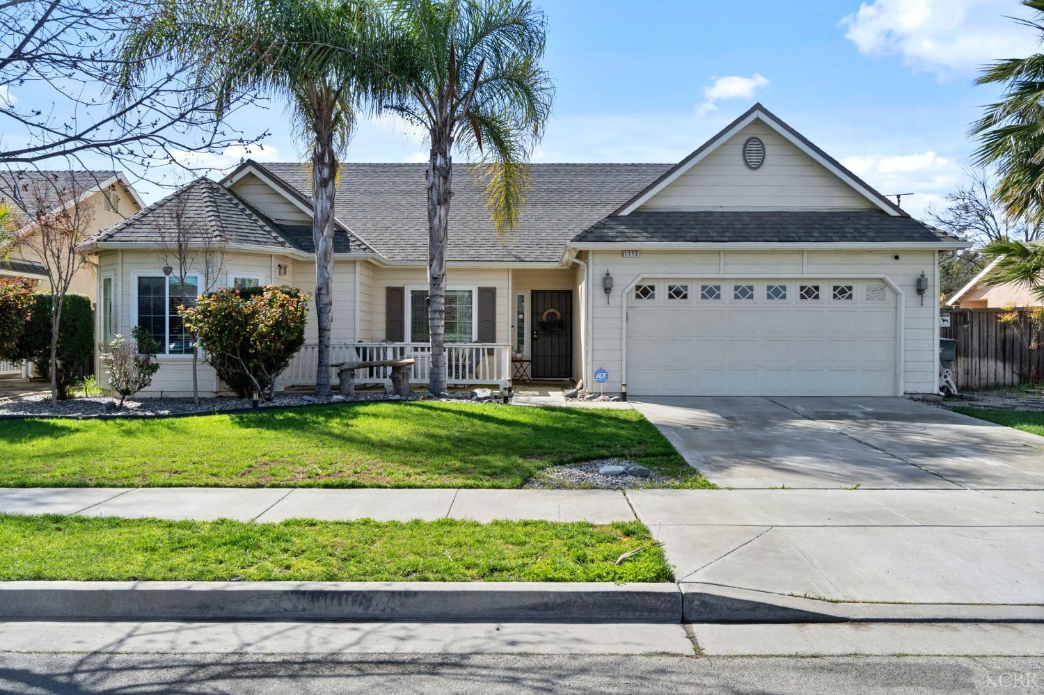 Avalon Dr, Lemoore, CA 93245