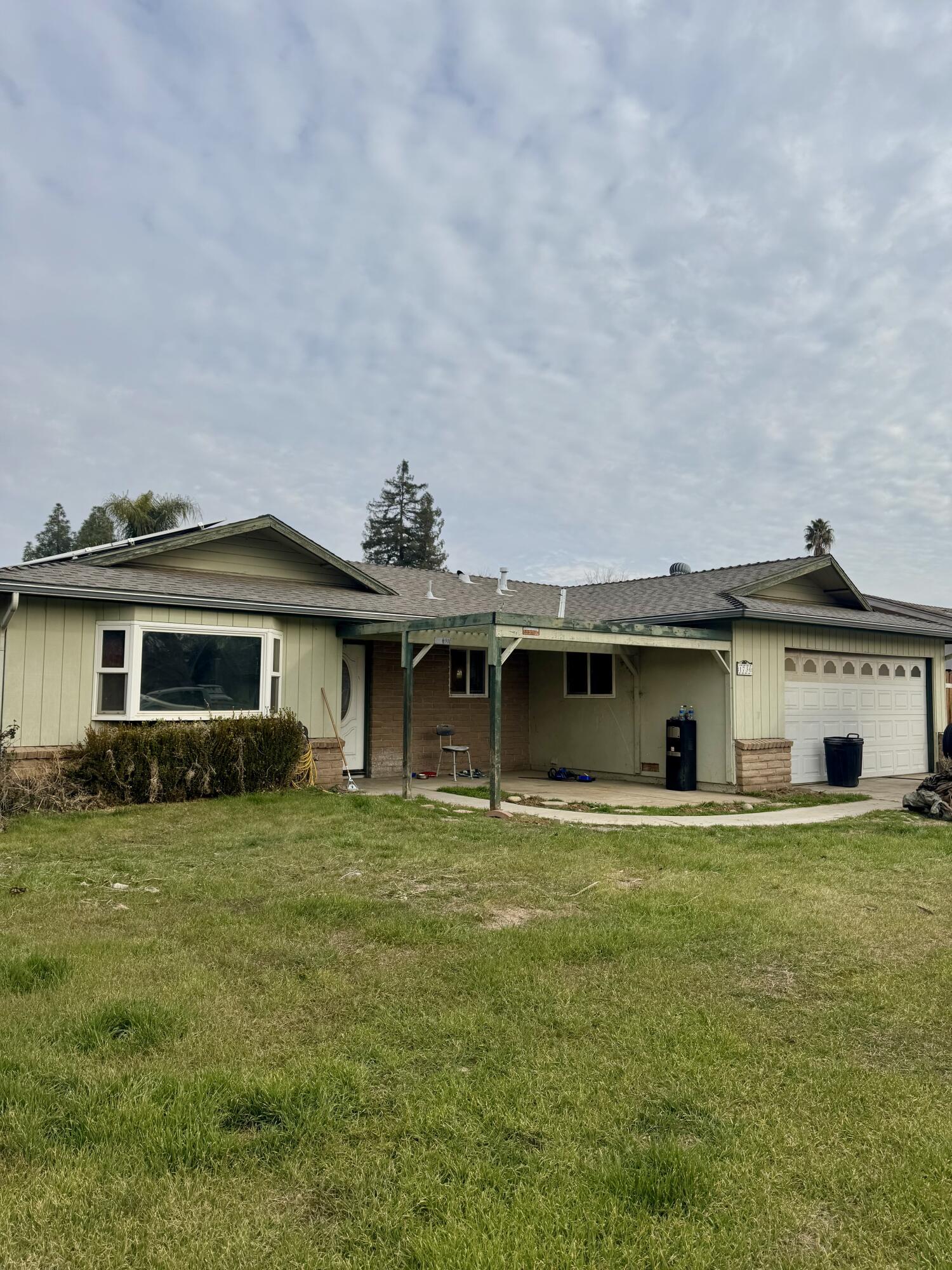 W Kanai Ave, Porterville, CA 93257