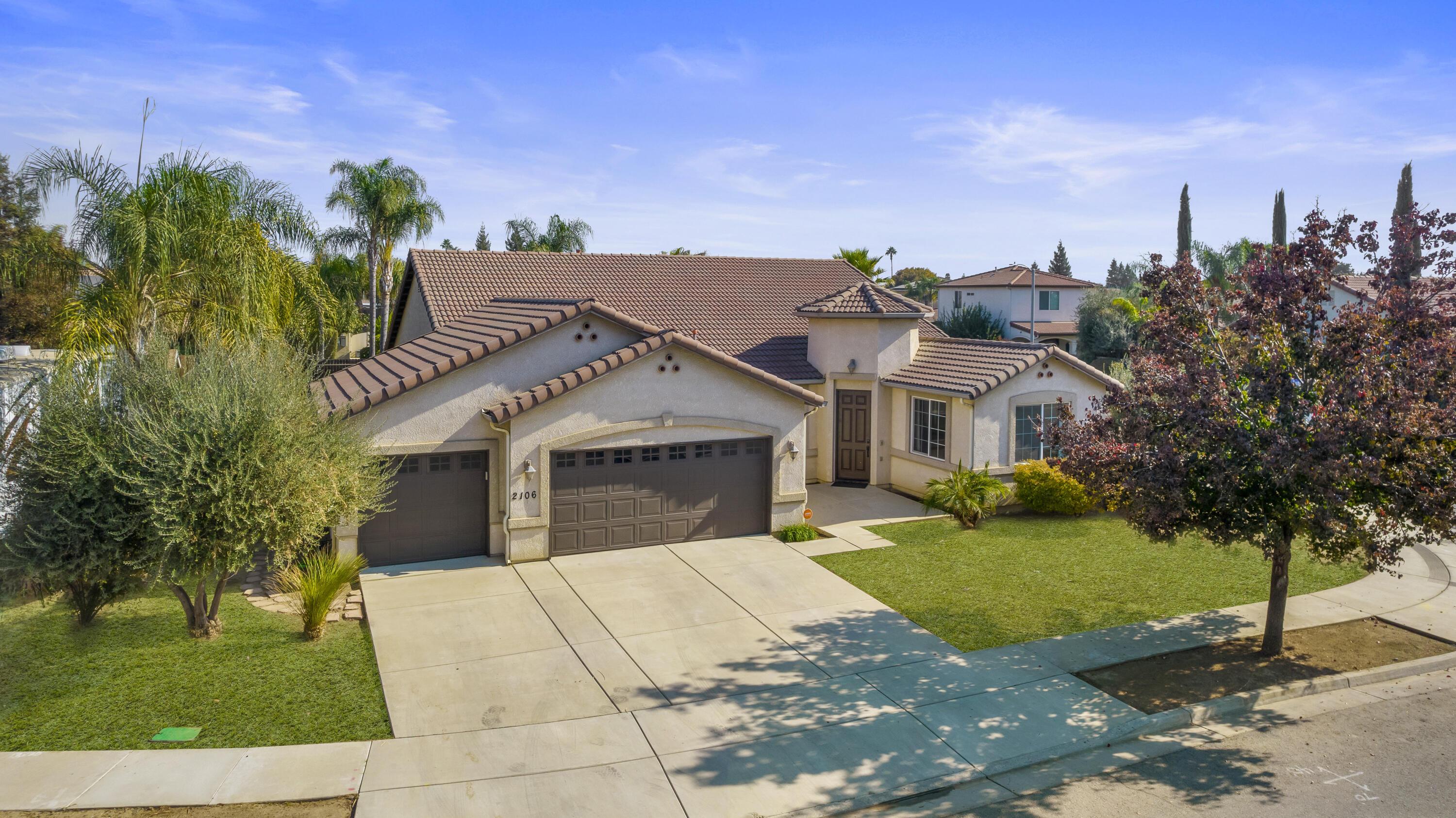 Albarino Ct, Tulare, CA 93274