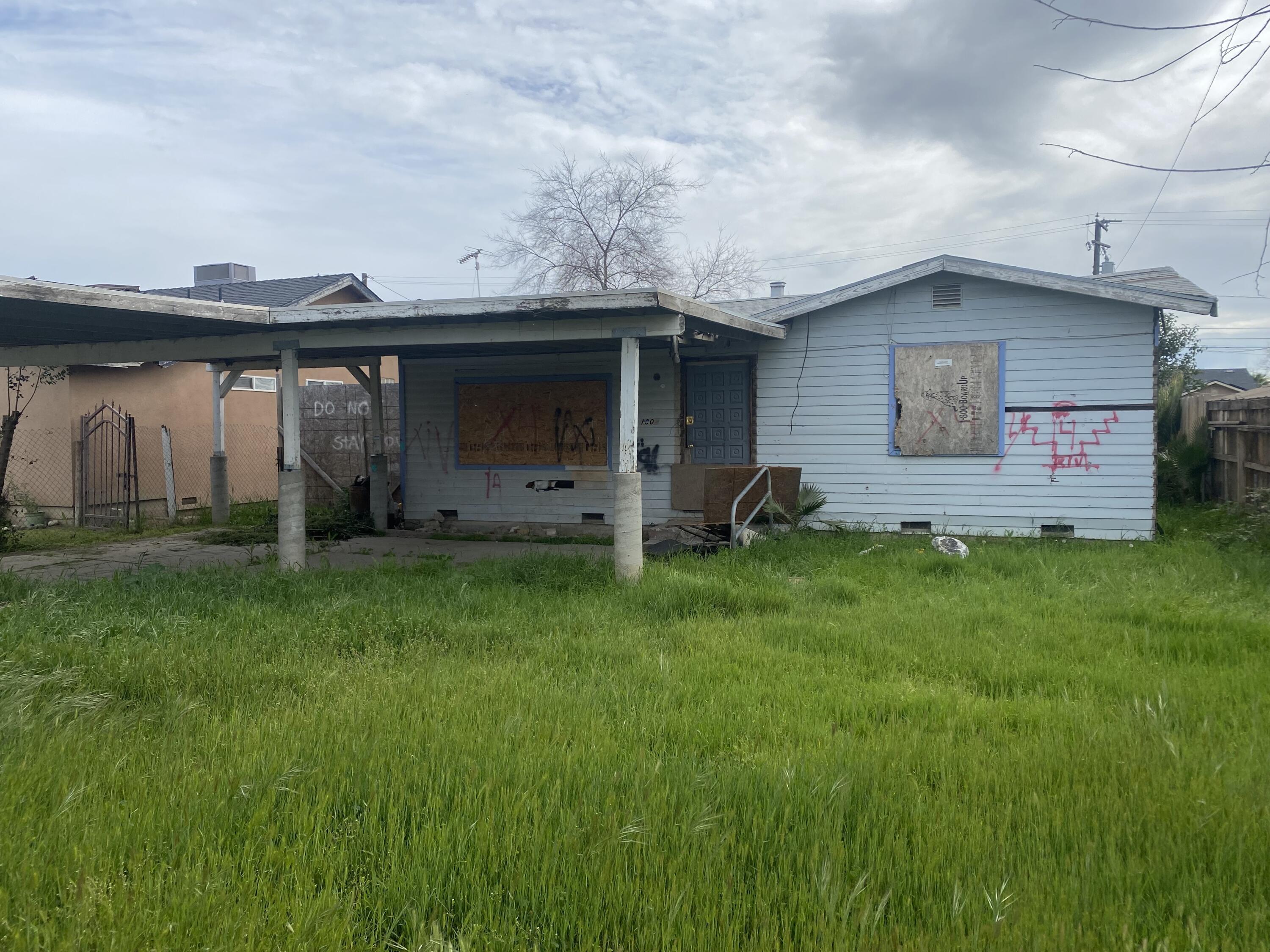 W Buena Vista Ave, Visalia, CA 93291