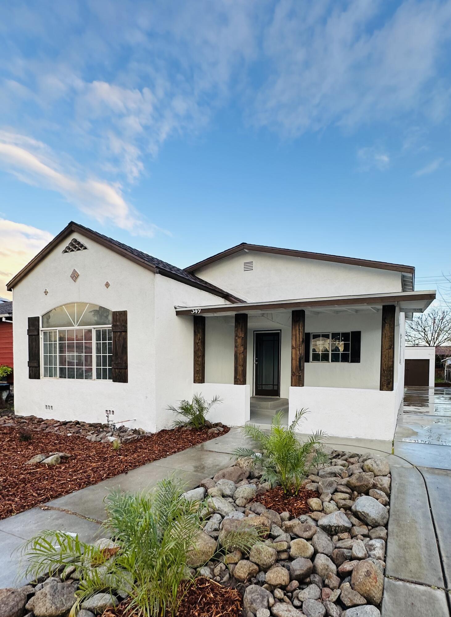 E Mill Ave, Porterville, CA 93257