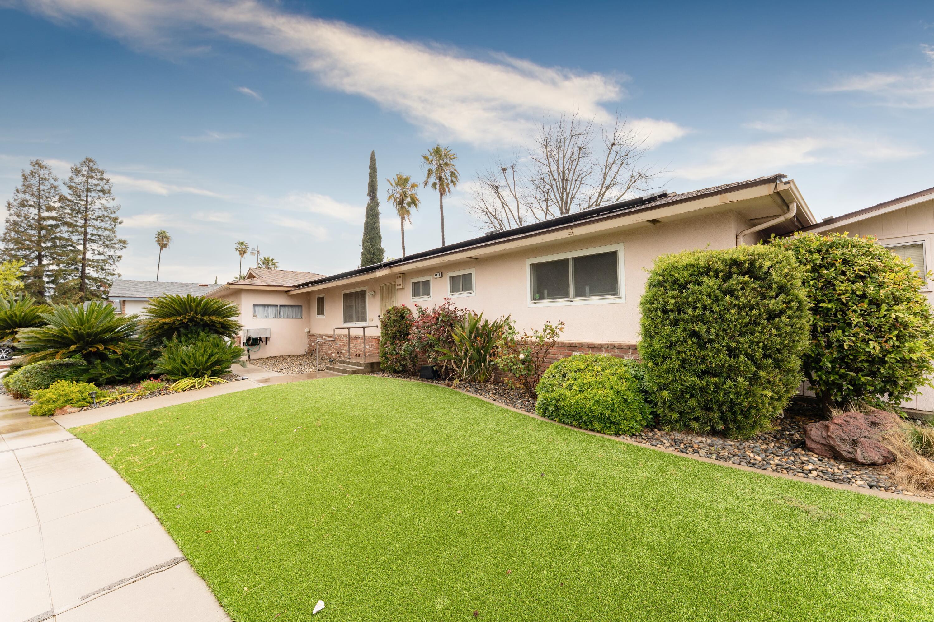 N Meridian Ave, Fresno, CA 93726