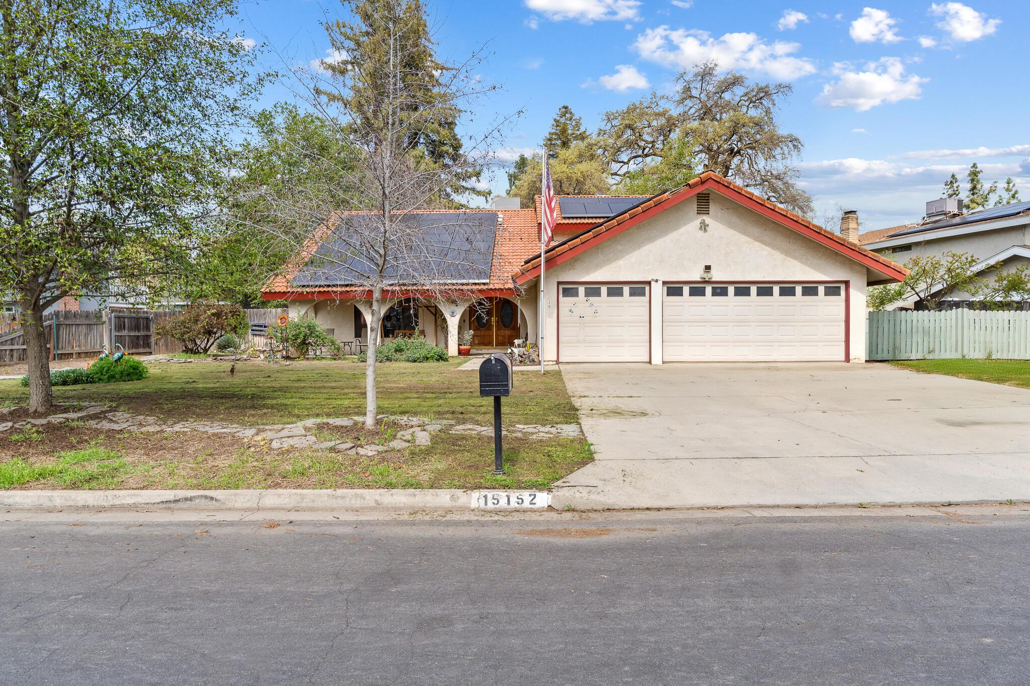 Oak Ranch Dr, Visalia, CA 93292