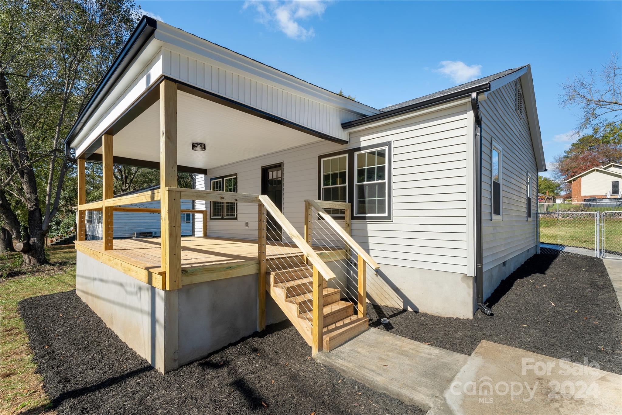 Holly St, Gaffney, SC 29340