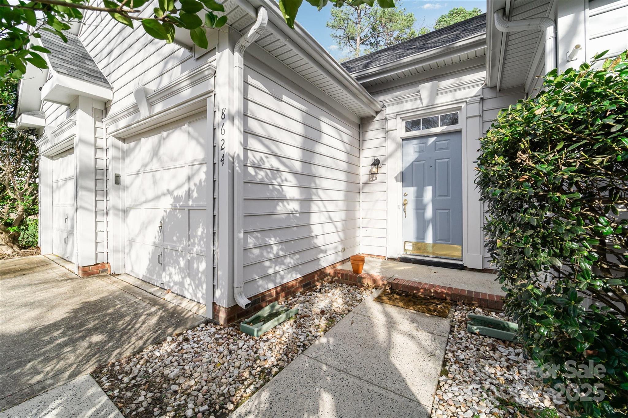 Woodcock Ln, Charlotte, NC 28216