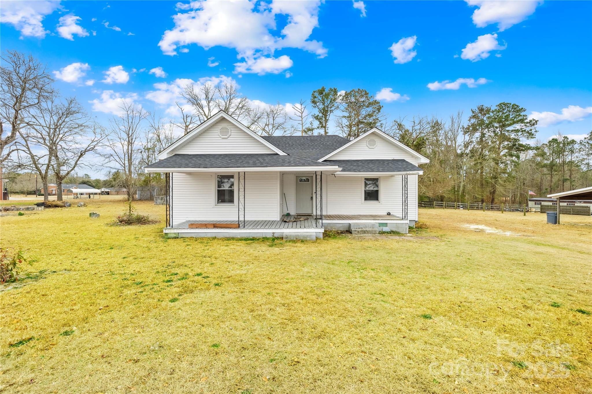 Center Grove Rd, Kershaw, SC 29067