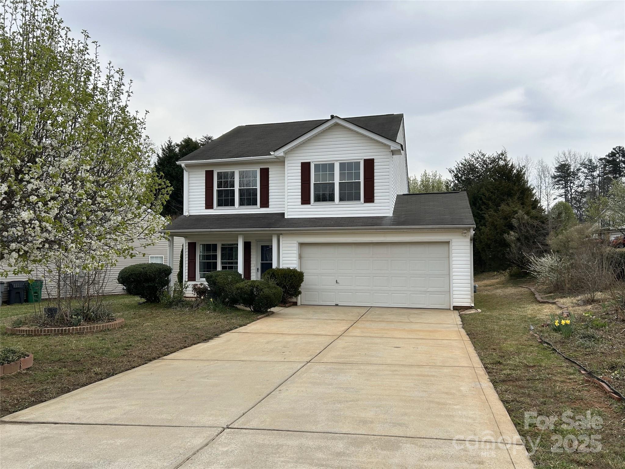Cornelia Dr, Charlotte, NC 28269