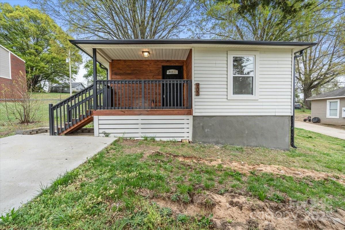 Grace St, Kings Mountain, NC 28086
