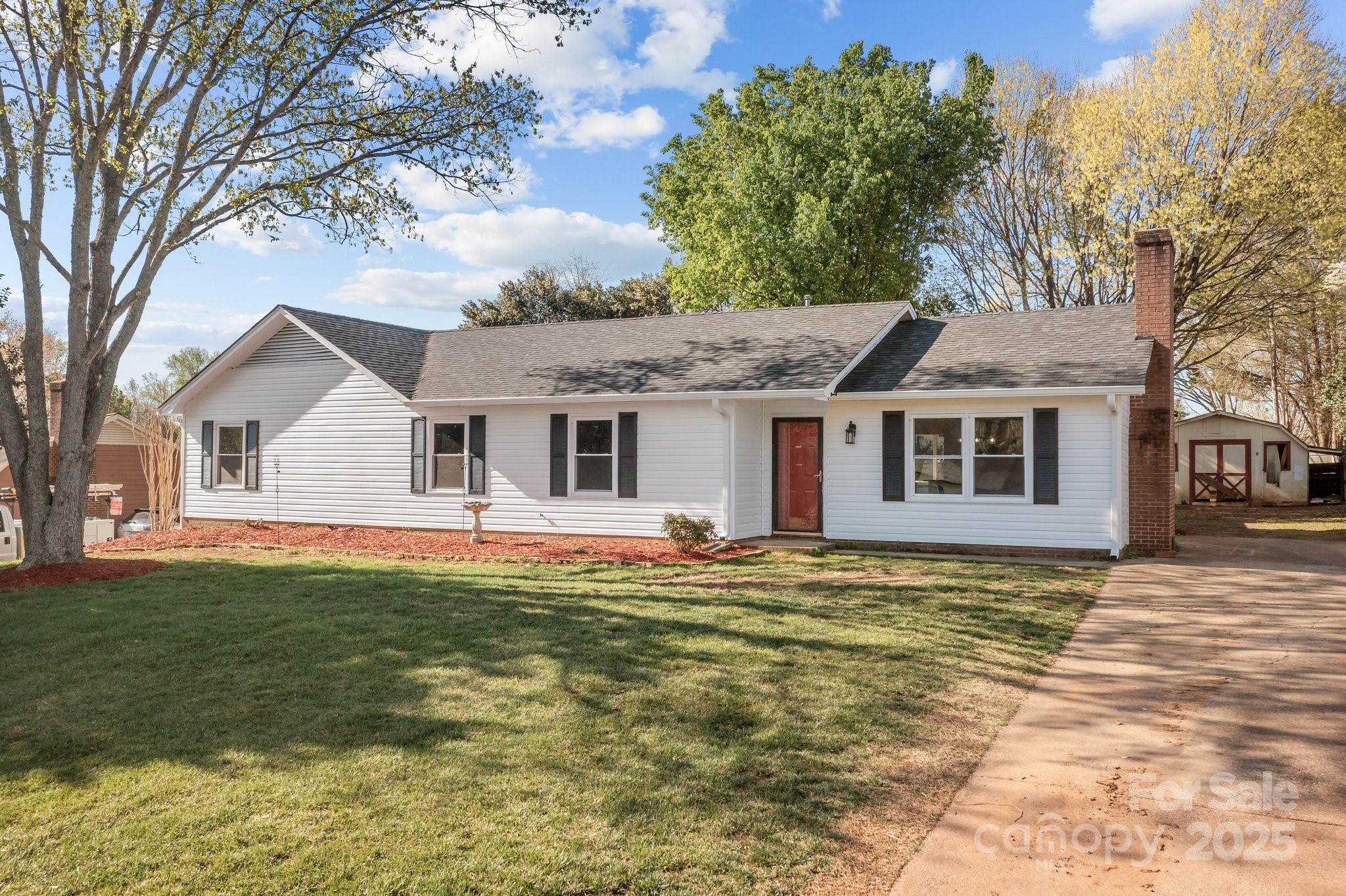 Country Meadows Dr, Gastonia, NC 28056