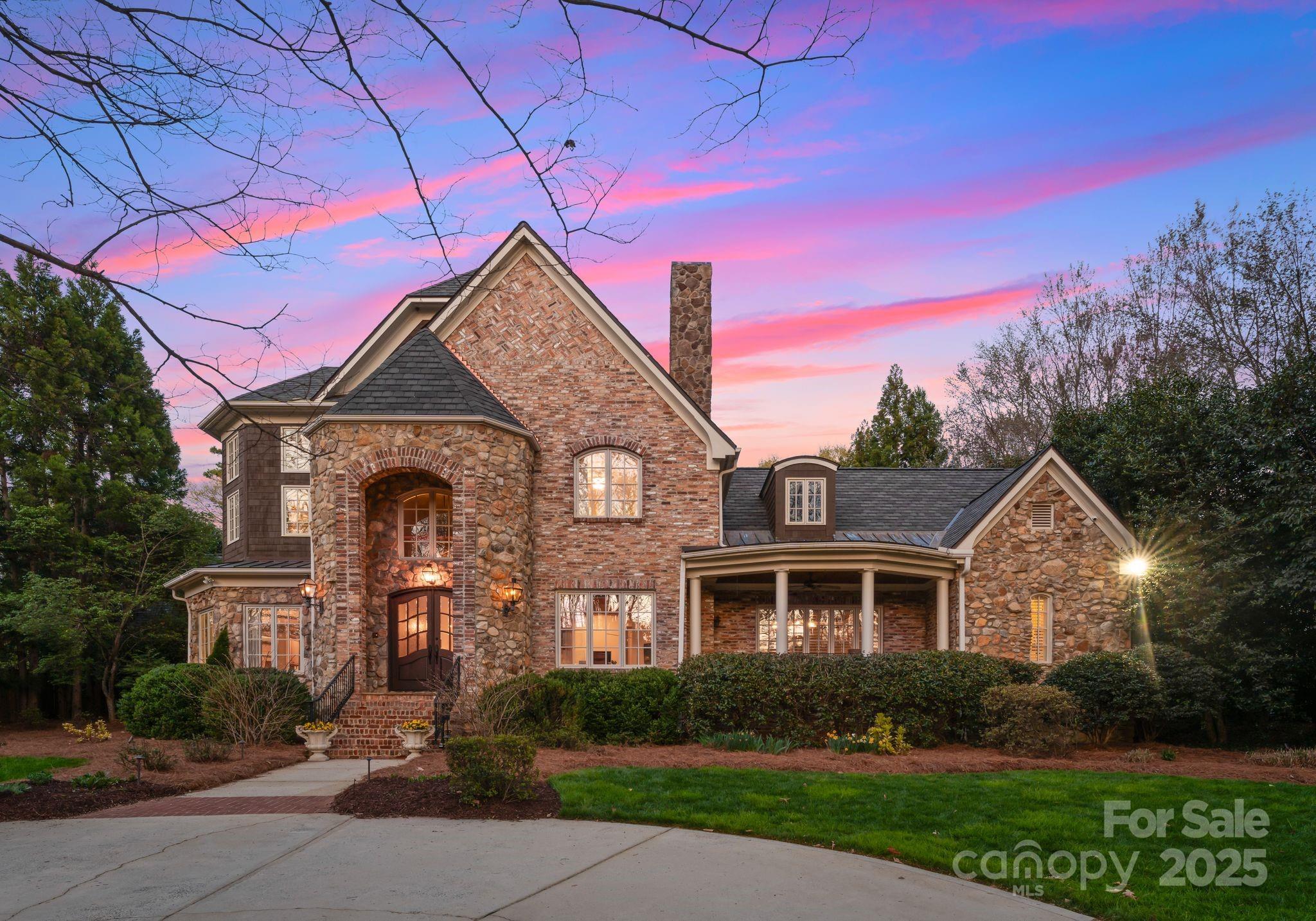 Carmel Park Dr, Charlotte, NC 28226