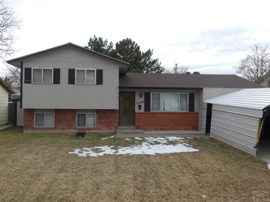 Farabaugh Ln, Pueblo, CO 81005
