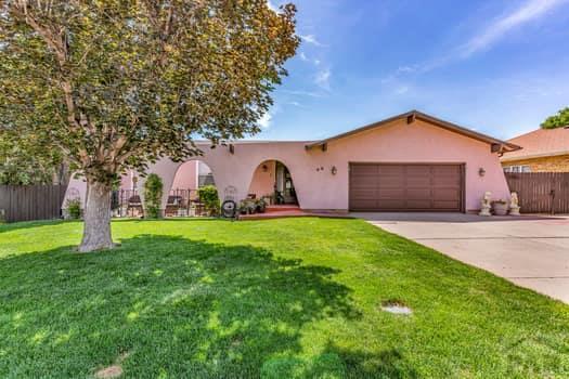 Posada Dr, Pueblo, CO 81005