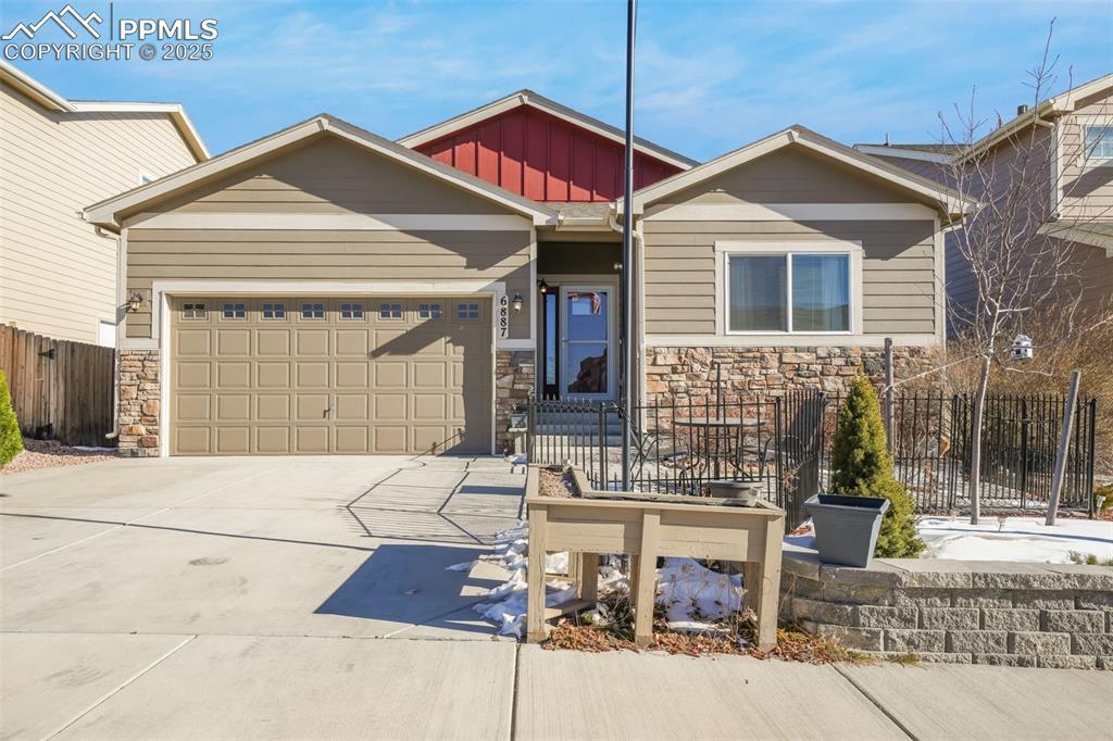 Edmondstown Dr, Colorado Springs, CO 80923