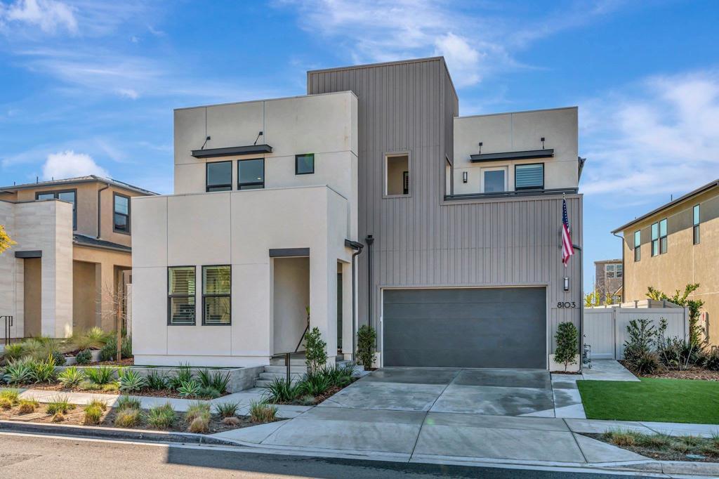 Denali Dr, San Diego, CA 92126