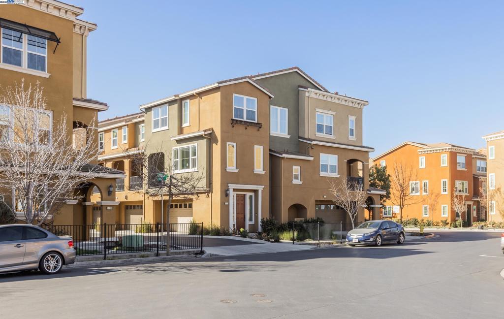 Pandorea Ter, Newark, CA 94560