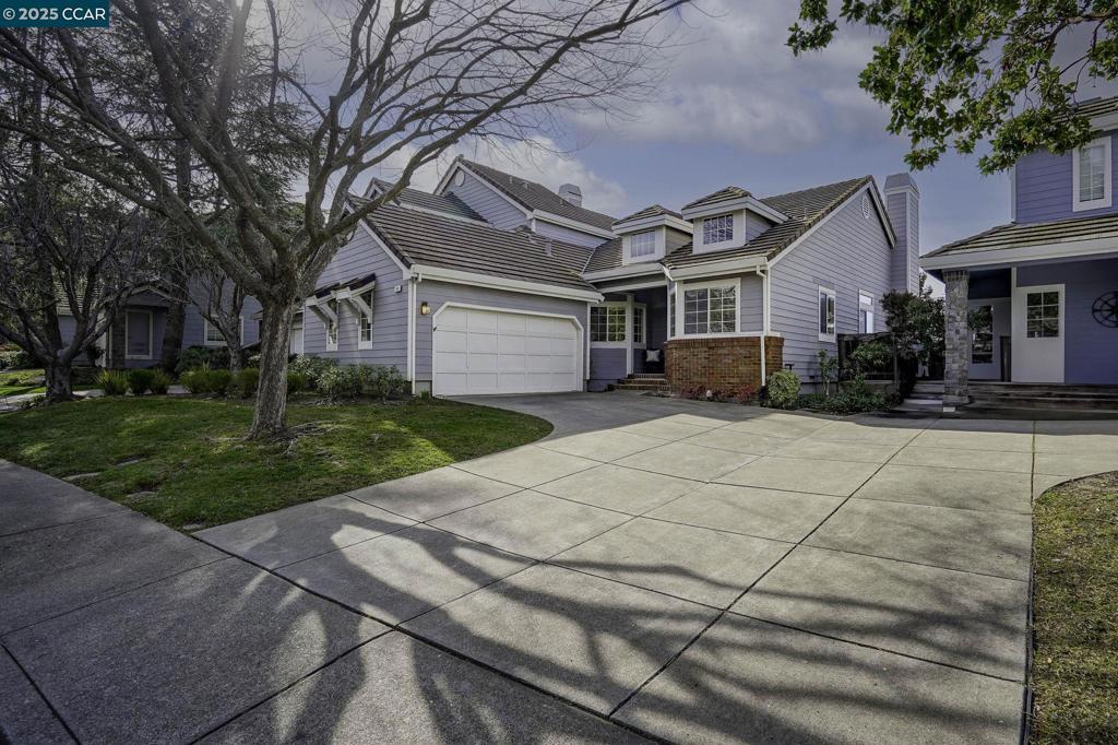 Arrowhead Ter, Clayton, CA 94517