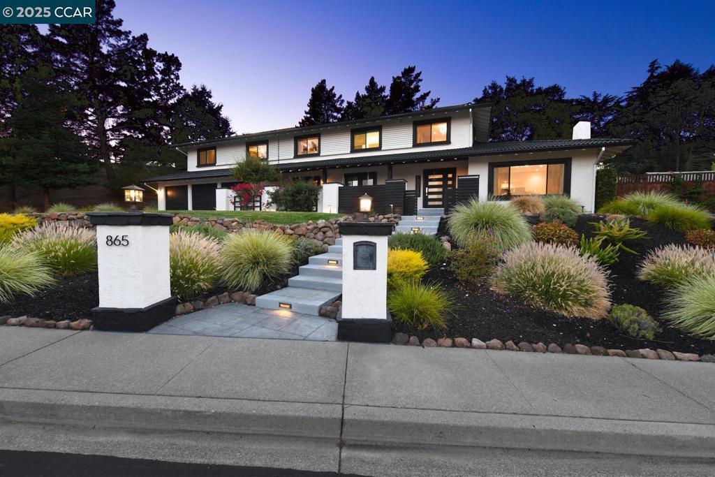 Dolphin Dr, Danville, CA 94526