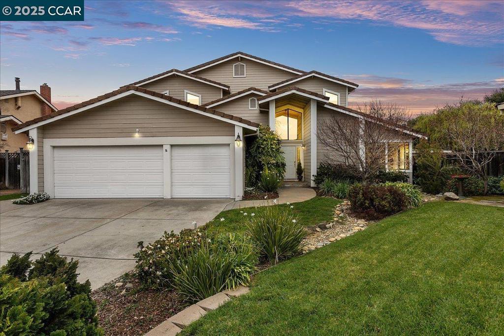 Thousand Oaks Dr, Castro Valley, CA 94552