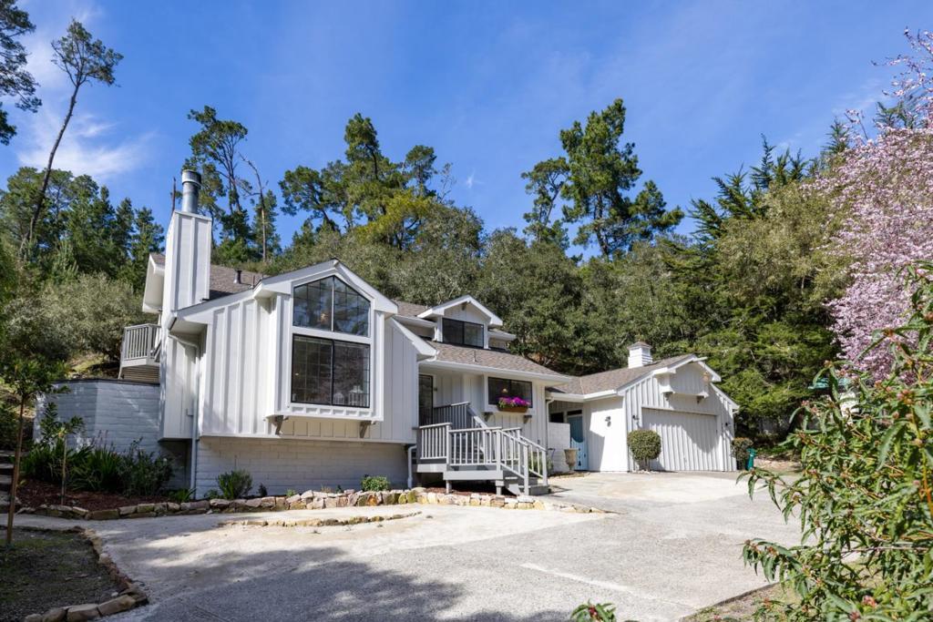 Canada Ln, Carmel, CA 93923