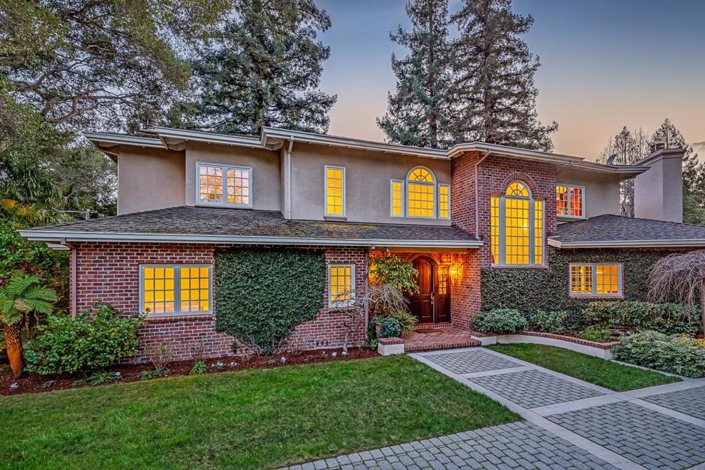 Fair Oaks Ln, Atherton, CA 94027