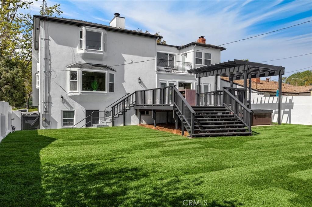 Santiago Ave, Long Beach, CA 90814