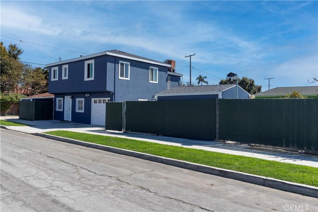 Delta Ave, Long Beach, CA 90810