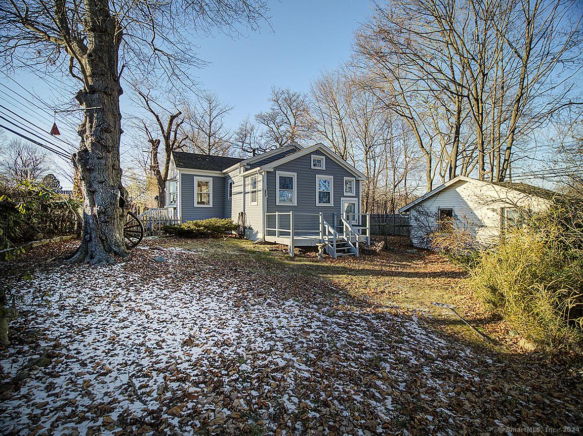 Chapel St, Milford, CT 06460