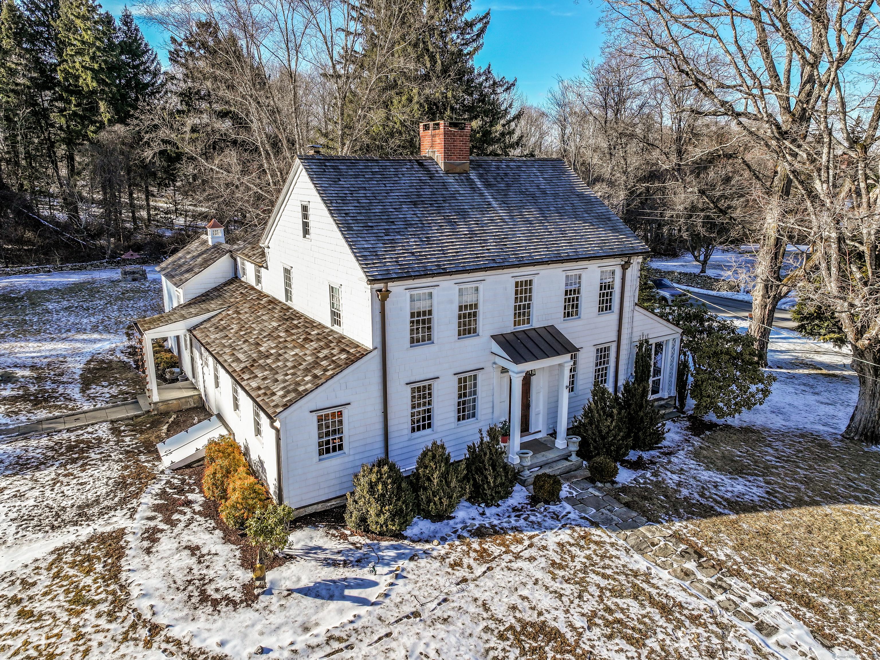 Taunton Hill Rd, Newtown, CT 06470