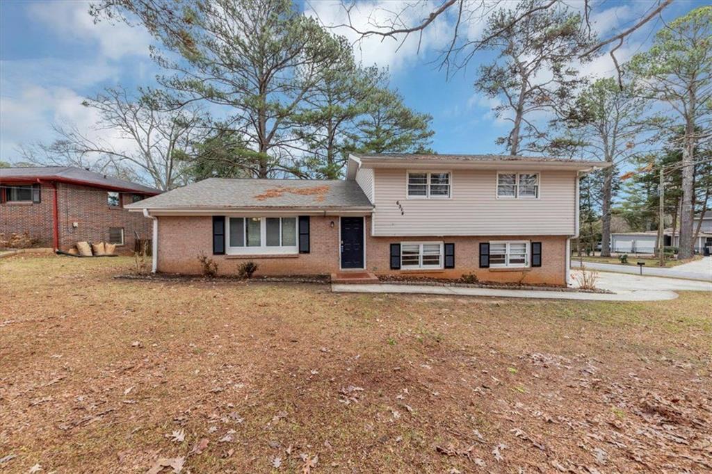 Walker Rd, Riverdale, GA 30296