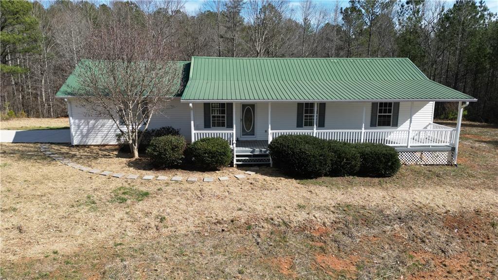 J Davis Rd, Tallapoosa, GA 30176