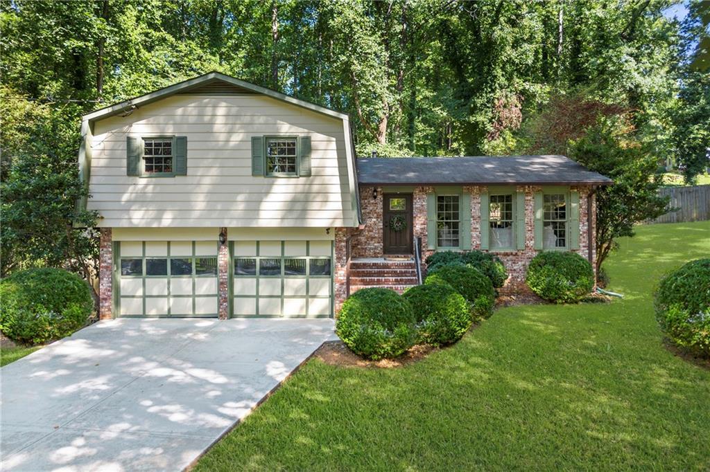 Rock Haven Dr Sw, Lilburn, GA 30047