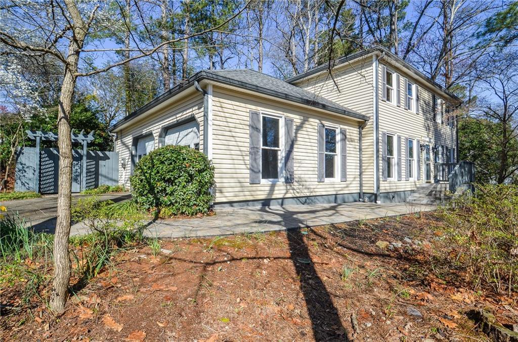 Huntington Way Nw, Lilburn, GA 30047