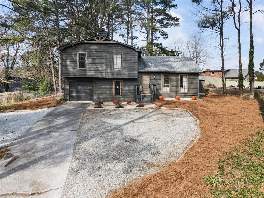 Shady Dr Nw, Lilburn, GA 30047