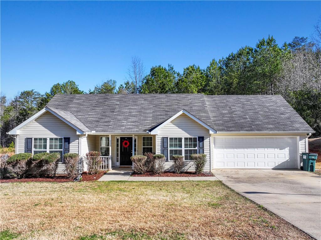 Latham Manor Dr, Gainesville, GA 30506