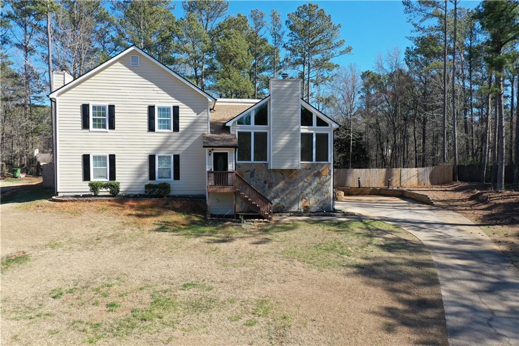 Bonds Ct, Hiram, GA 30141