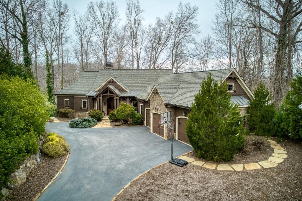 Julian Rd, Gainesville, GA 30506