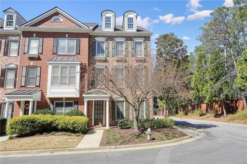 Kendall Way, Roswell, GA 30075