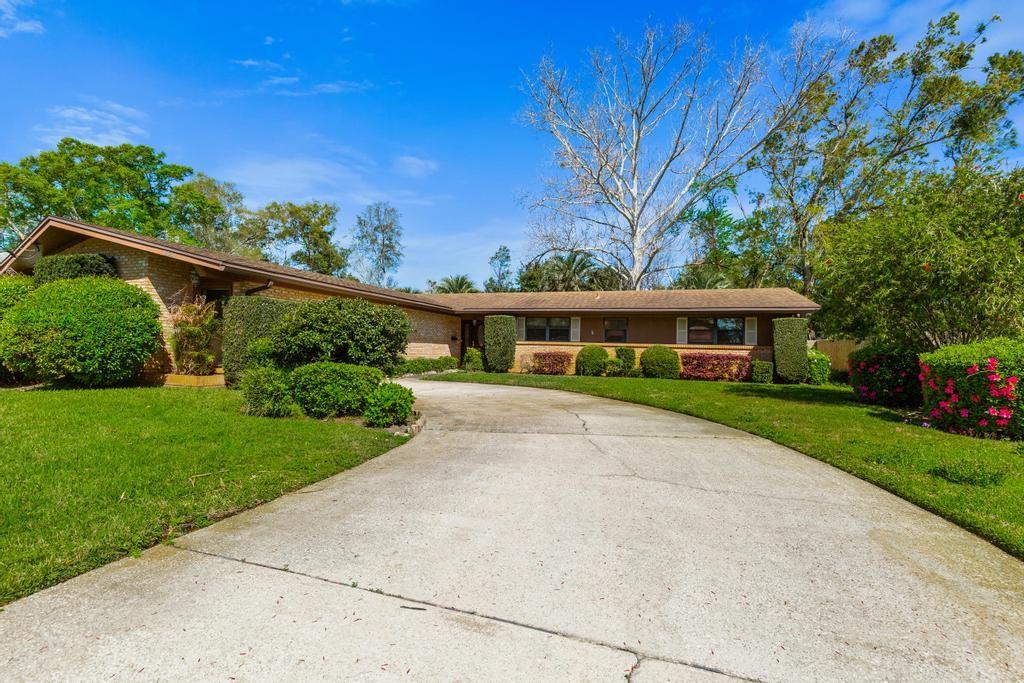 Burkhall St, Jacksonville, FL 32211