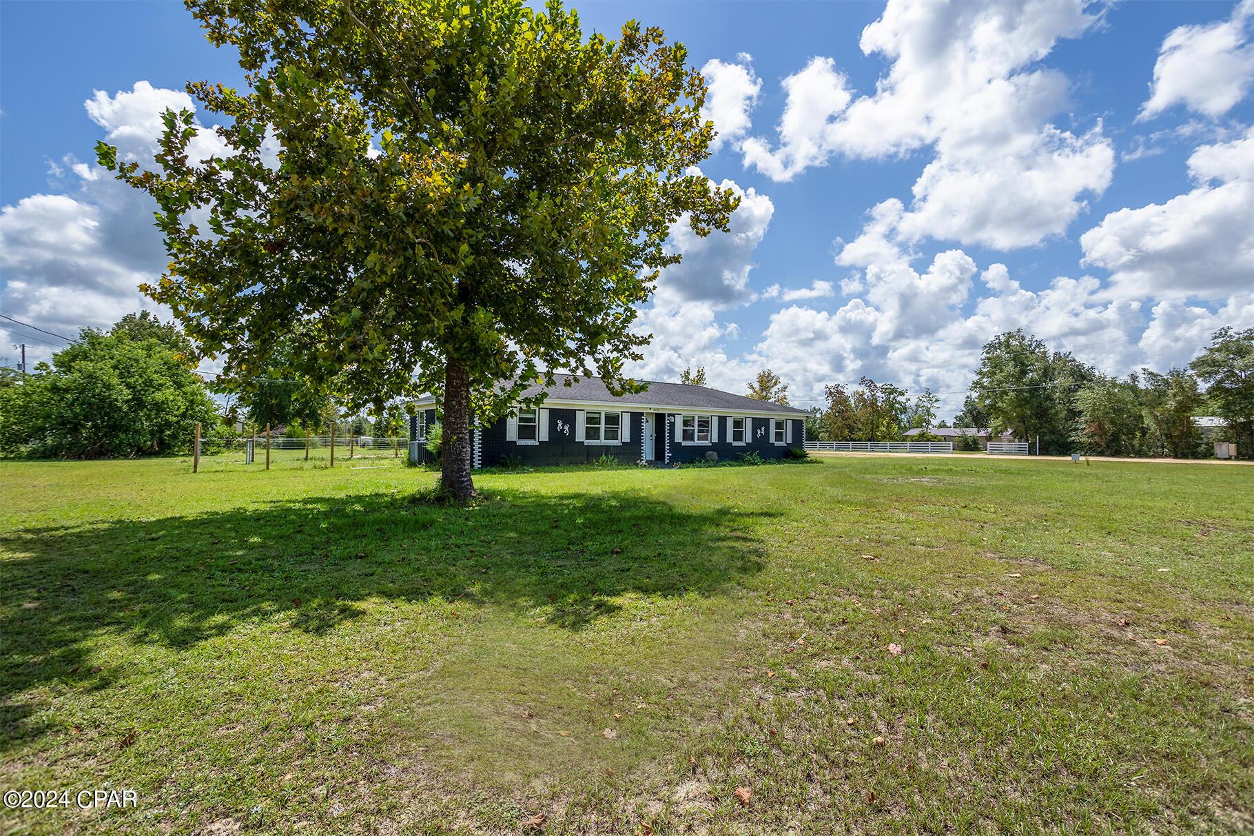 Willow Rd, Youngstown, FL 32466