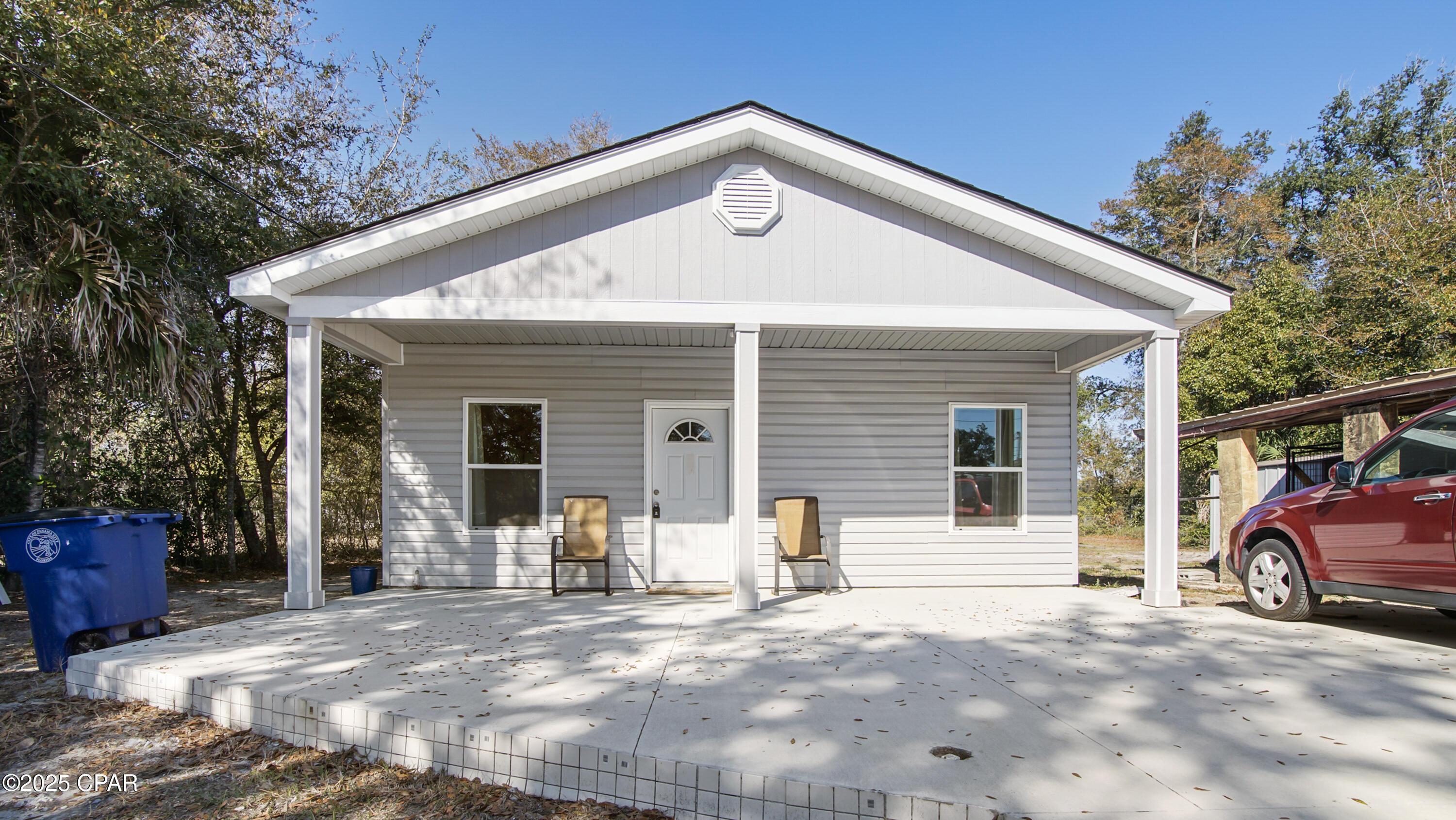 E 8th St, Panama City, FL 32401