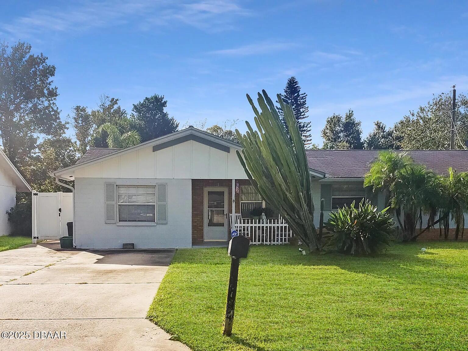 Gertrude Ln, South Daytona, FL 32119