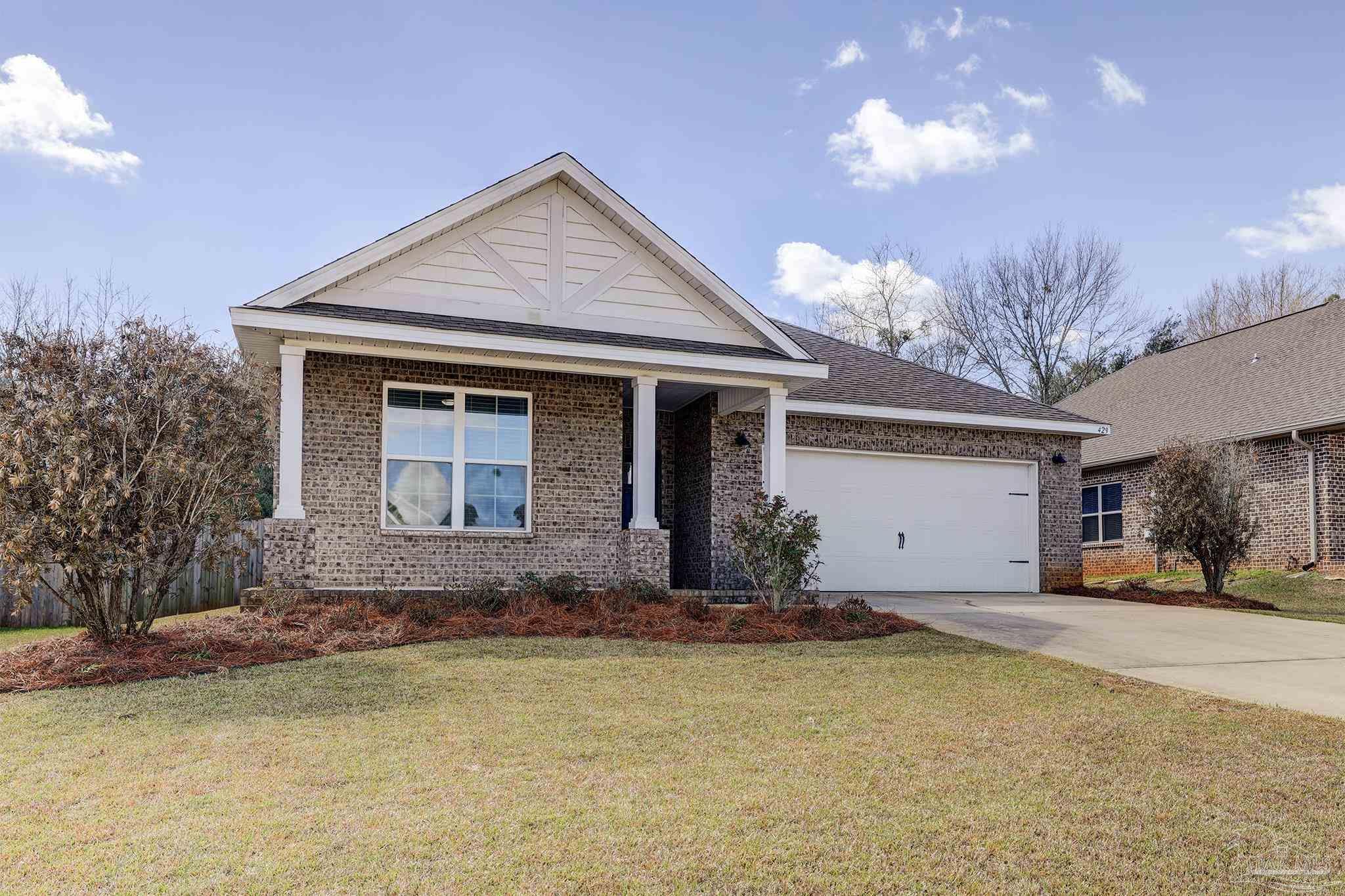 Pemberton Ln, Cantonment, FL 32533