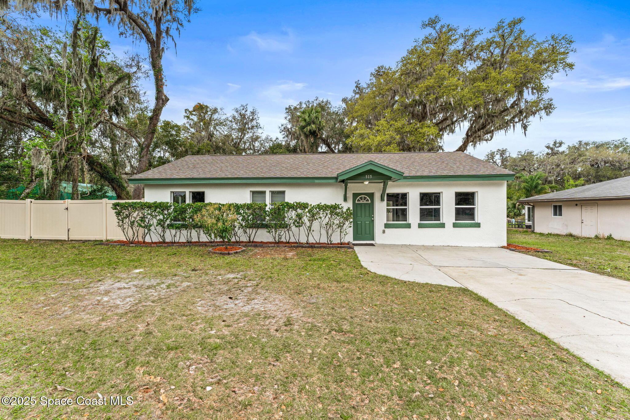 N Division St, Oviedo, FL 32765
