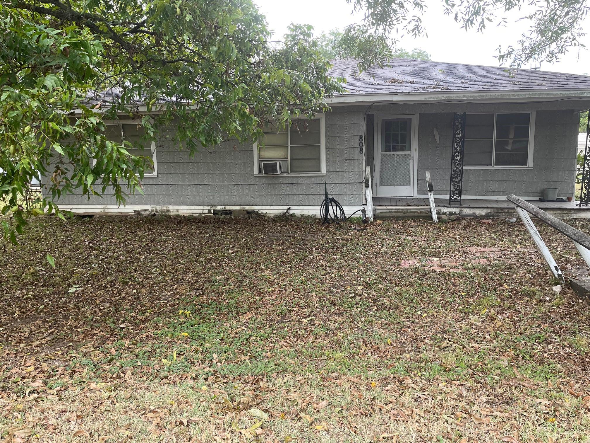 Tyler, Thornton, TX 76687