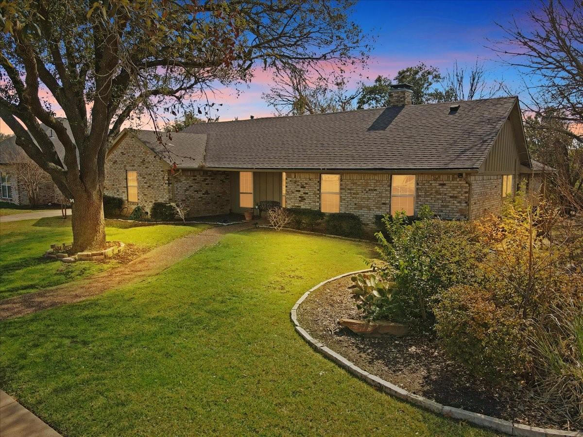Deep Valley Trl, Plano, TX 75075