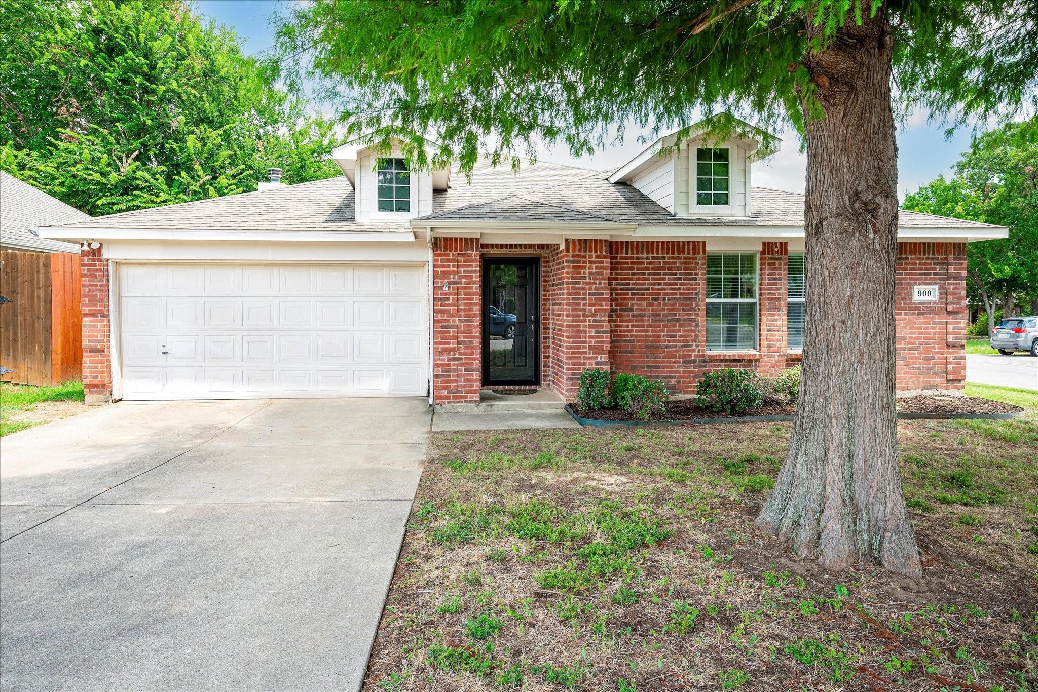 Chase Ln, Denton, TX 76209